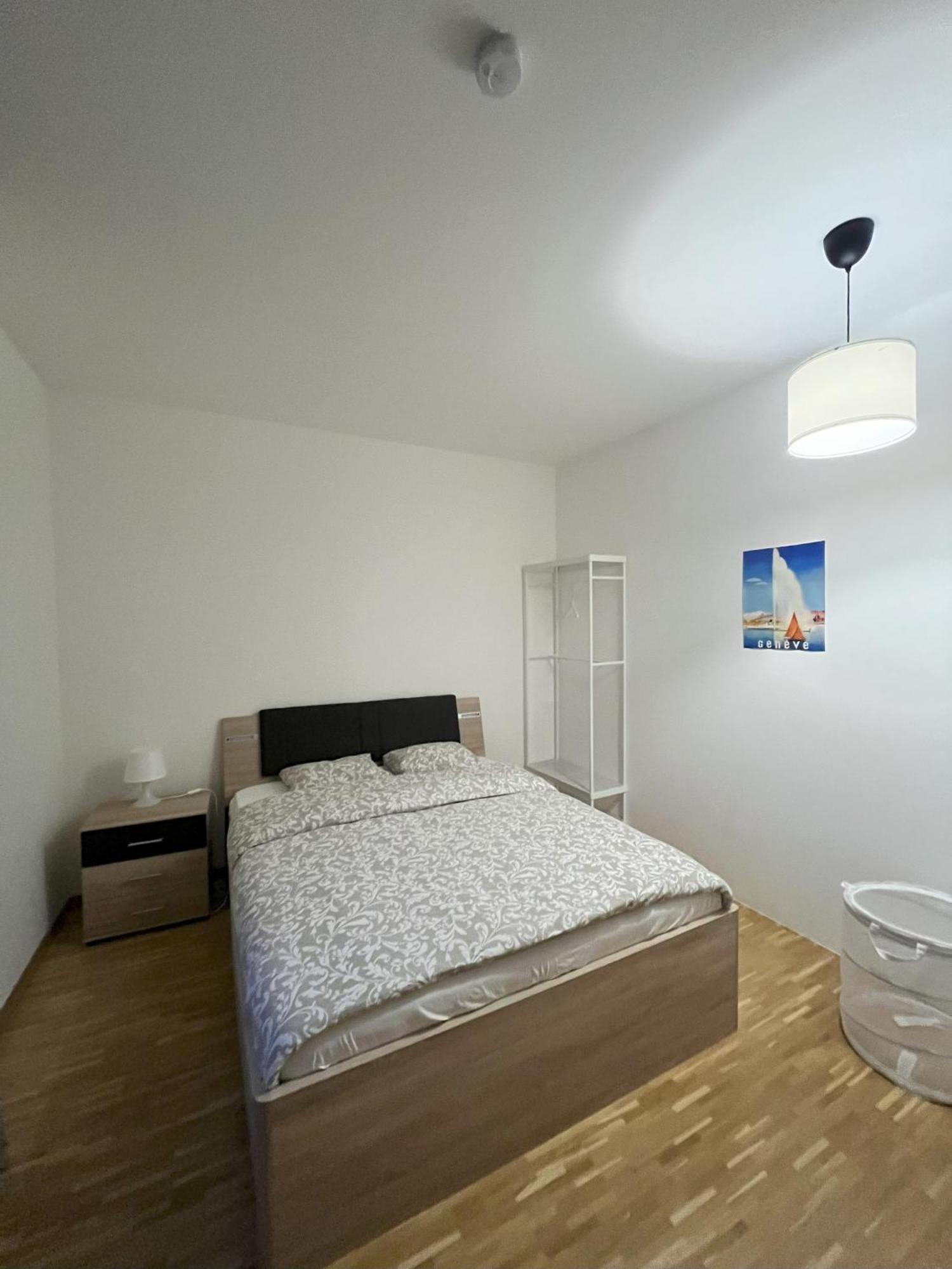 Homestay Au Coeur De Geneva